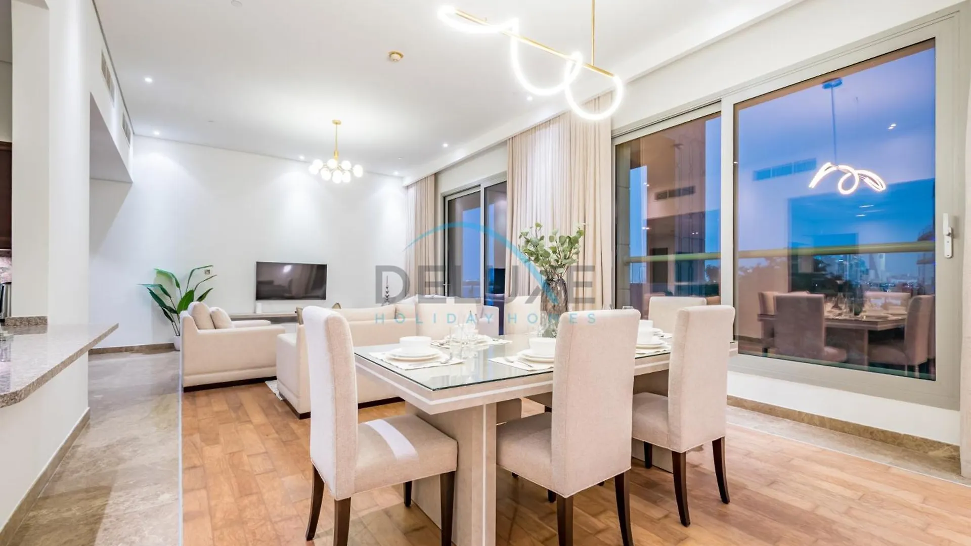 Waterfront 2Br Apartment With Assistant Room In Dream Palm Residence, Palm Jumeirah By Deluxe Holiday Homes Dubai